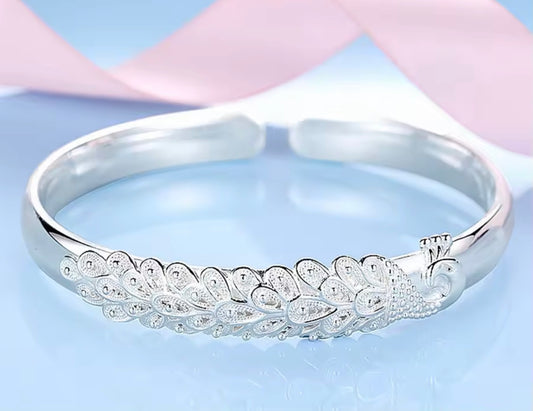 silver elegant Peacock opening screen bracelet Bangles for women fashion party wedding Accessories jewelry gift